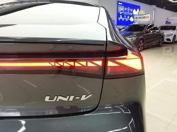 Купить Changan UNI-T, 2022, 56 200 км.. Фото: #4