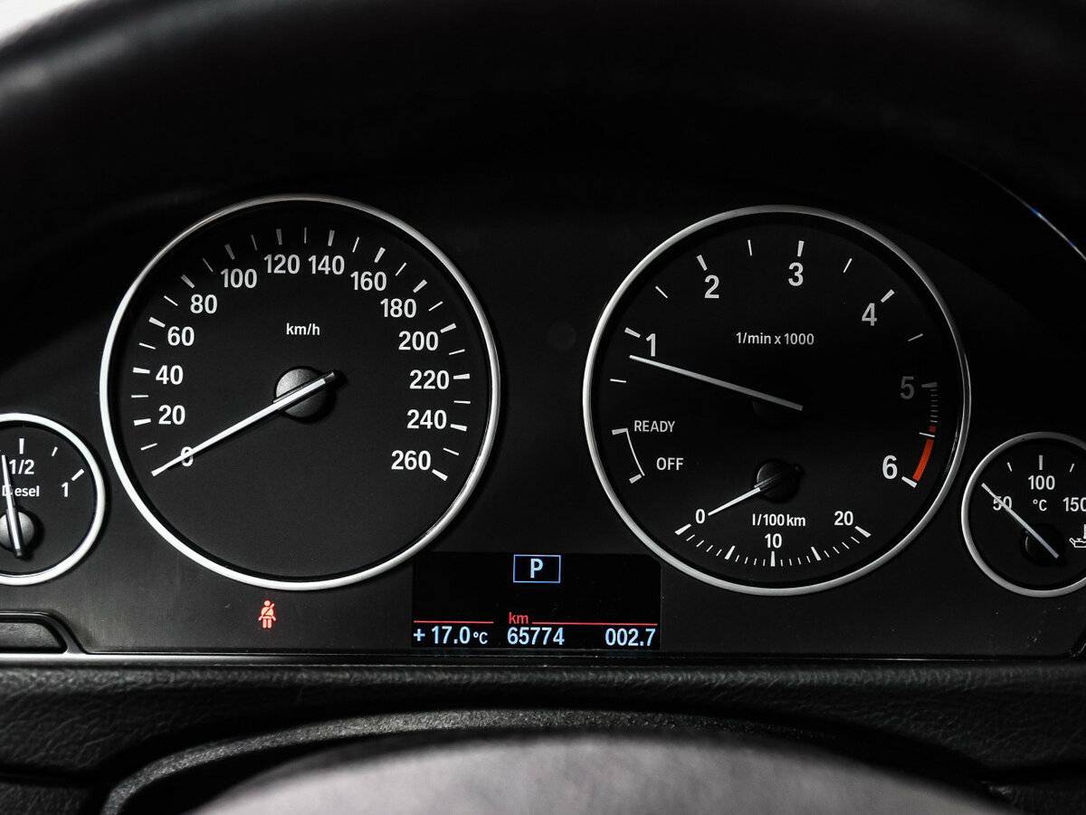 Купить BMW 3 серии, 2014, 65 600 км.. Фото: #9