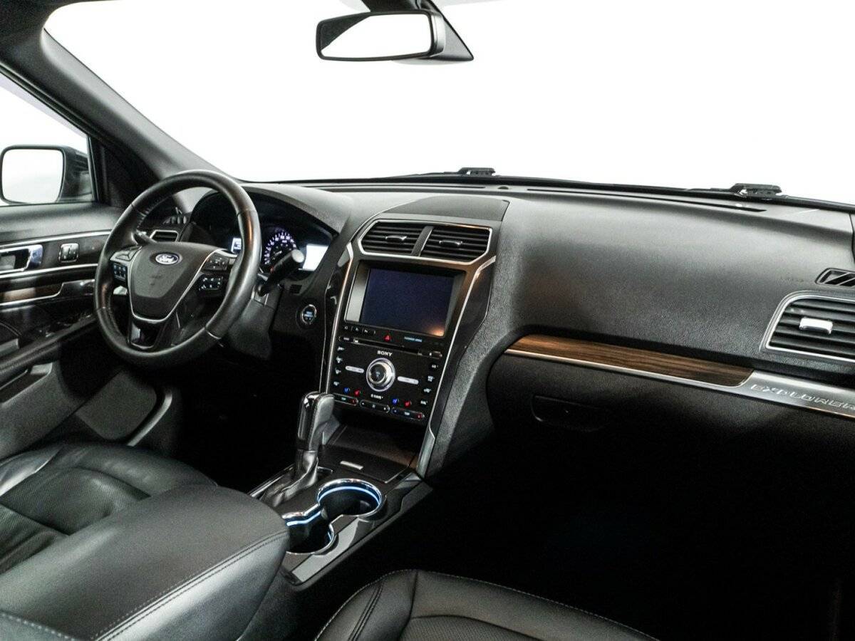 Купить Ford Explorer, 2017, 172 022 км.. Фото: #6