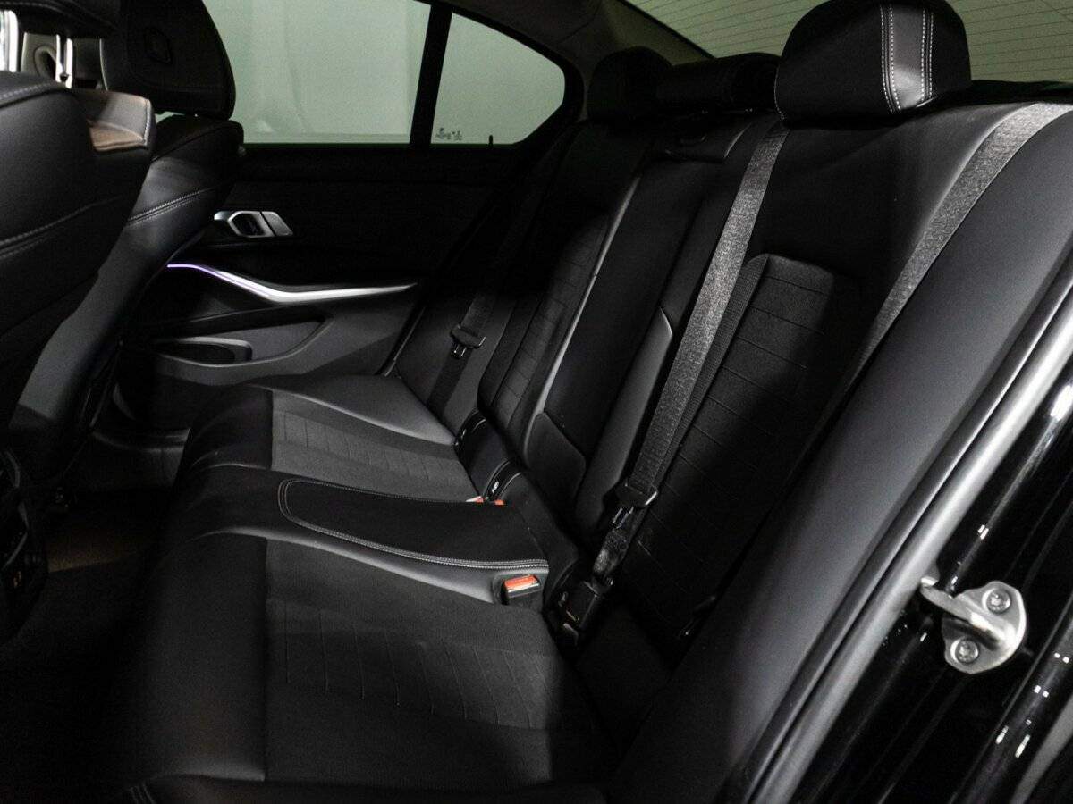 Купить BMW 3 серии, 2019, 97 540 км.. Фото: #9