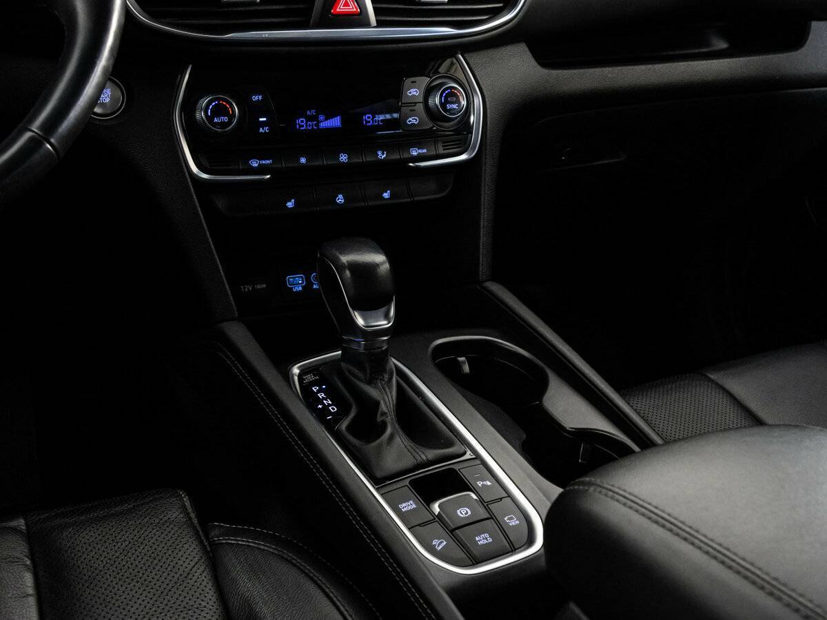 Купить Hyundai Santa Fe, 2018, 129 544 км.. Фото: #11