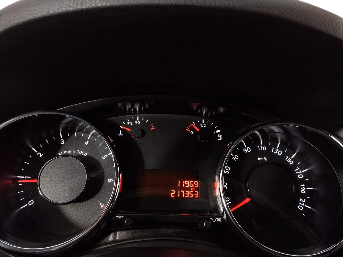 Купить Пежо 3008, 2012, 217 357 км.. Фото: #8