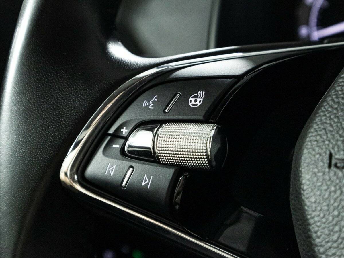 Купить Skoda Karoq, 2021, 82 783 км.. Фото: #17