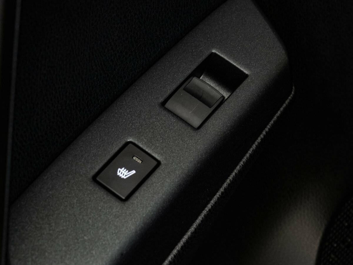 Купить Toyota RAV4, 2019, 27 824 км.. Фото: #13