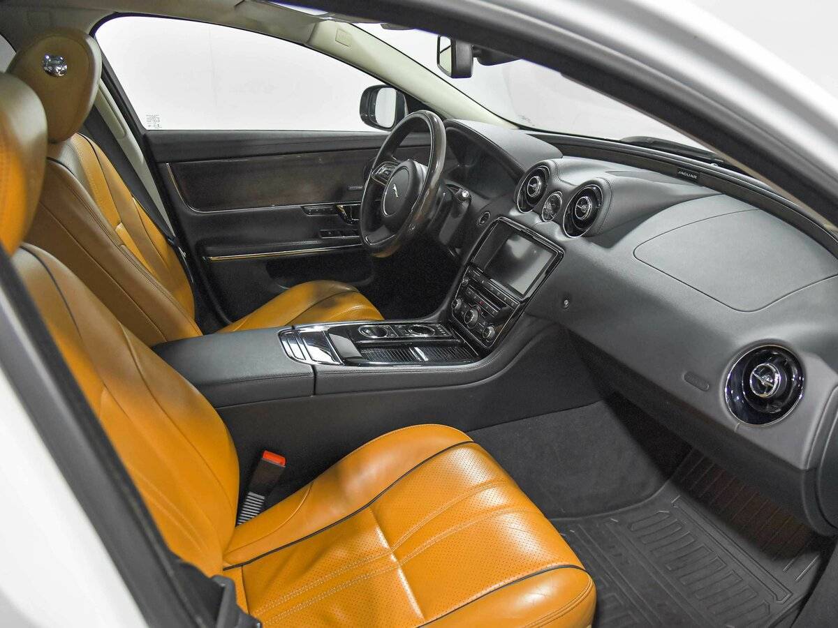 Купить Jaguar XJ, 2016, 118 568 км.. Фото: #19