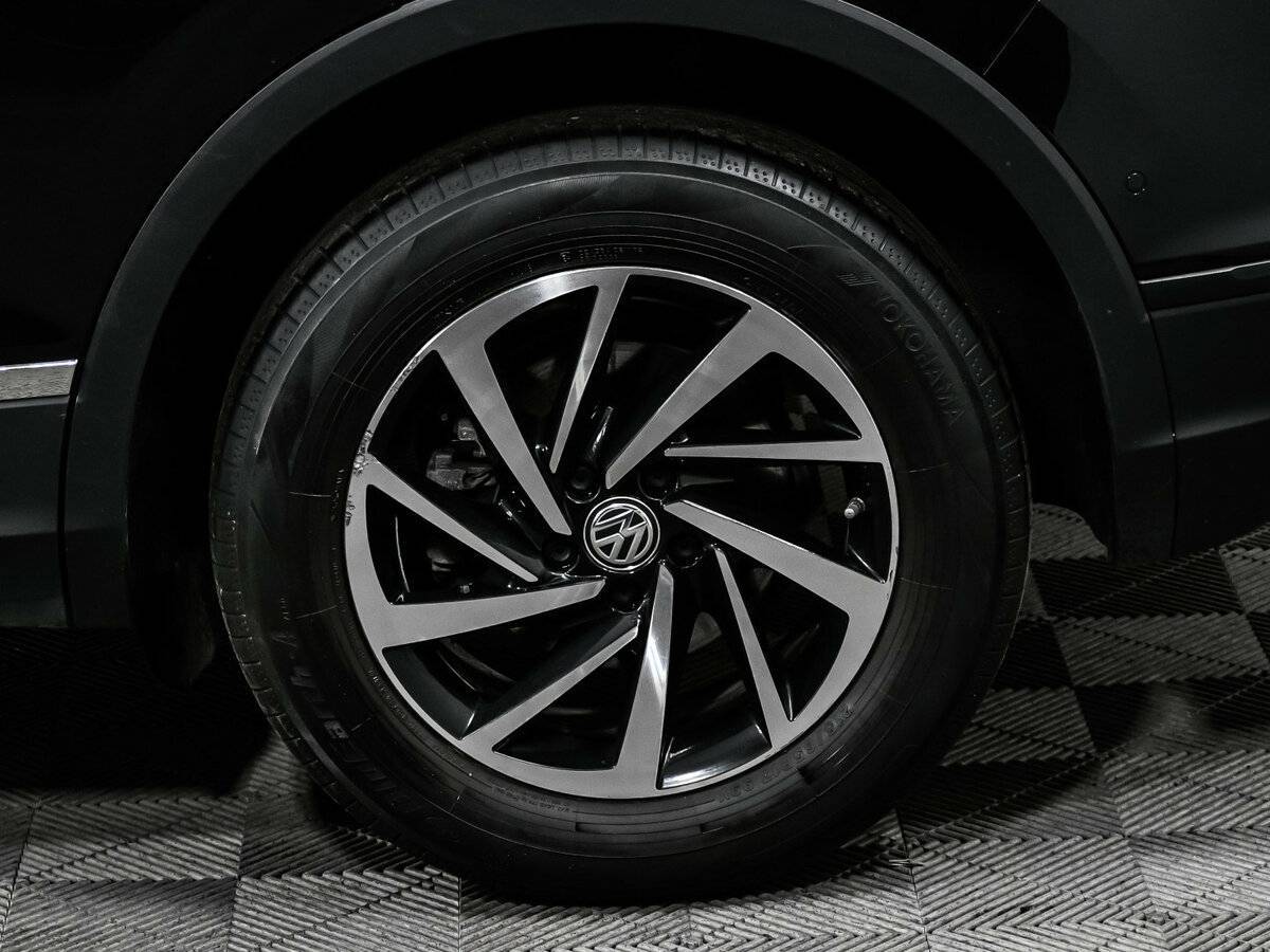 Купить Volkswagen Tiguan, 2018, 95 900 км.. Фото: #14
