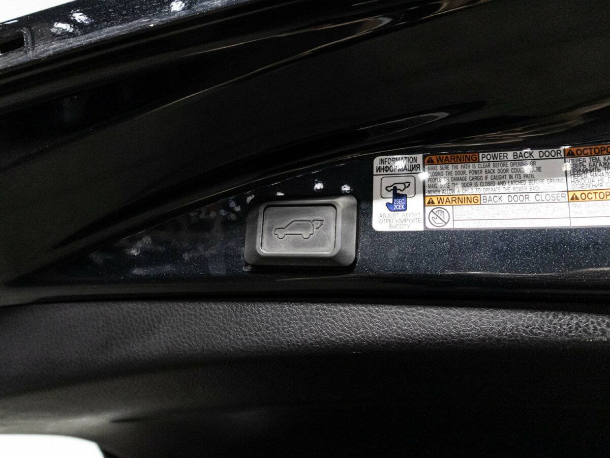 Купить Toyota RAV4, 2017, 92 440 км.. Фото: #14