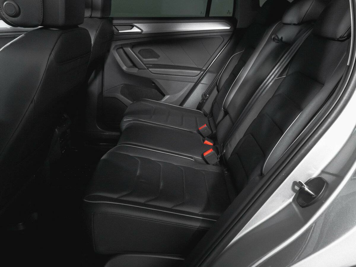 Купить Volkswagen Tiguan, 2021, 96 259 км.. Фото: #9