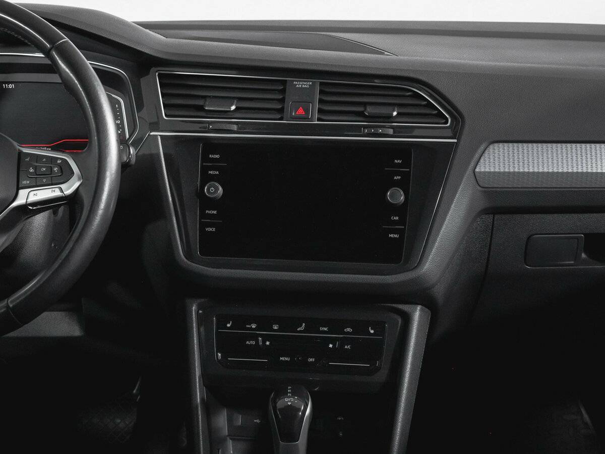 Купить Volkswagen Tiguan, 2021, 96 259 км.. Фото: #12