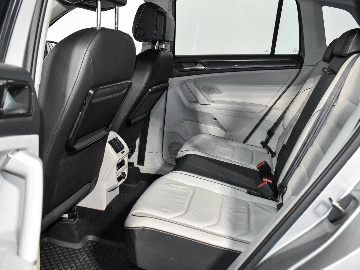 Купить Volkswagen Tiguan, 2017, 124 553 км.. Фото: #11