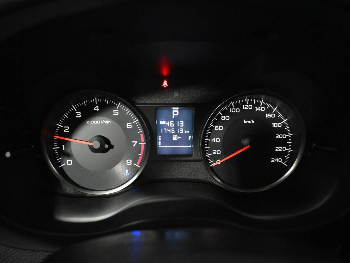 Купить Subaru XV, 2014, 174 612 км.. Фото: #13