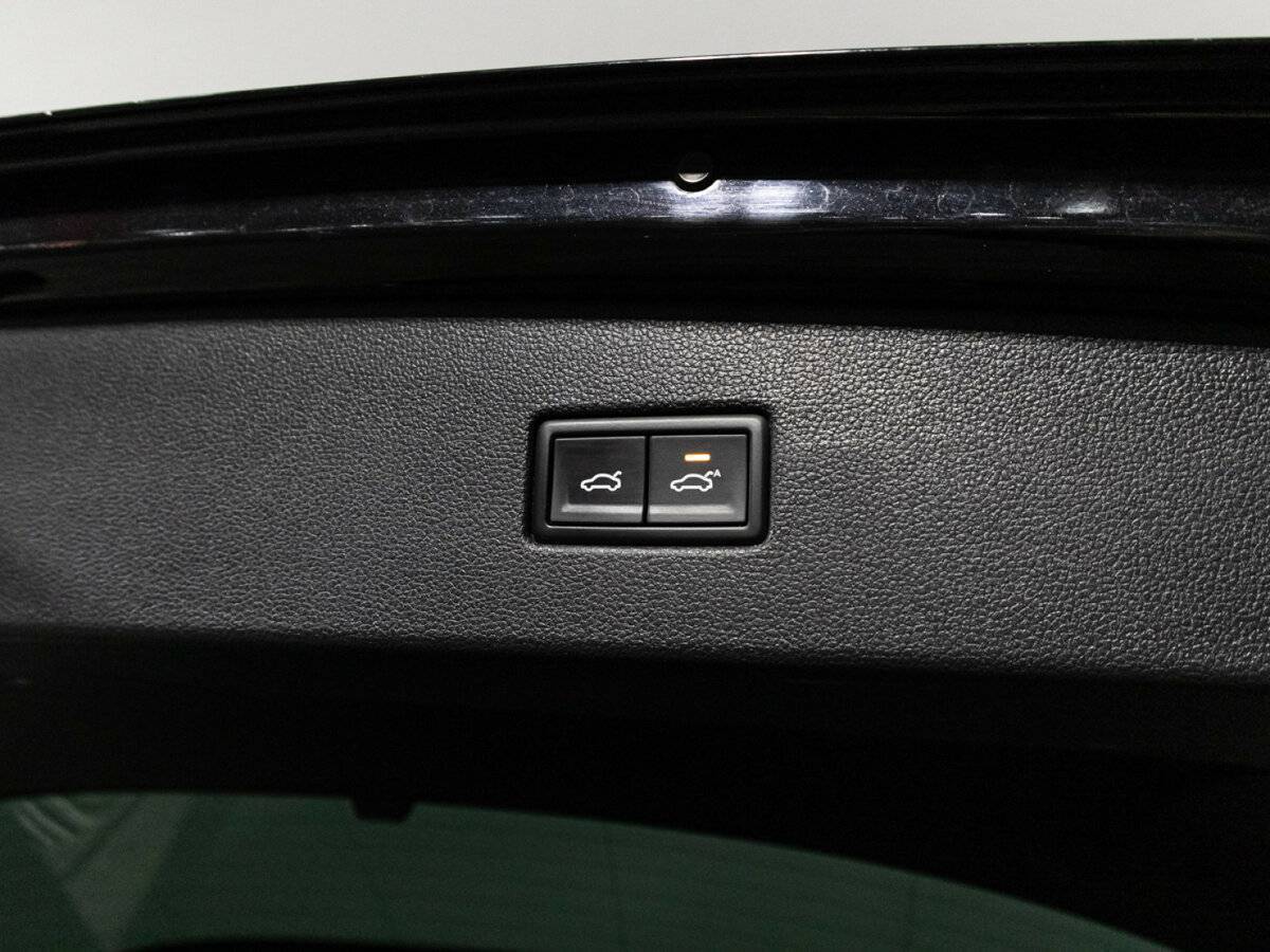 Купить Volkswagen Tiguan, 2018, 98 909 км.. Фото: #15