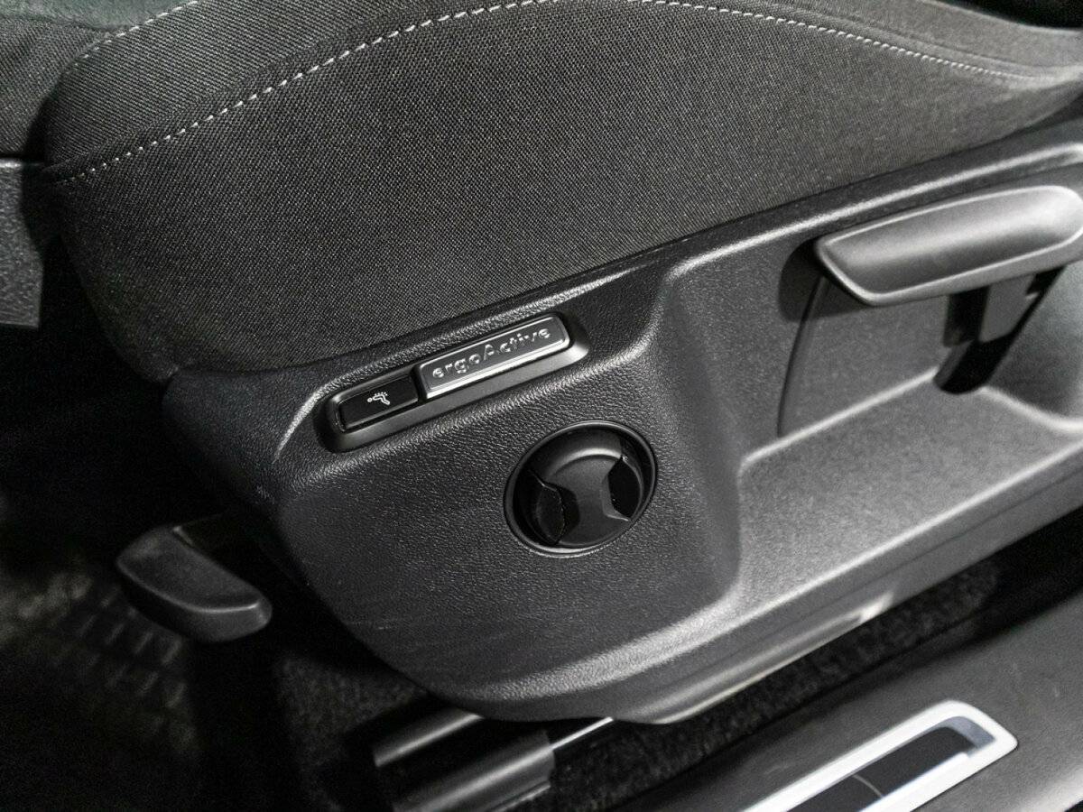 Купить Volkswagen Tiguan, 2018, 98 909 км.. Фото: #17