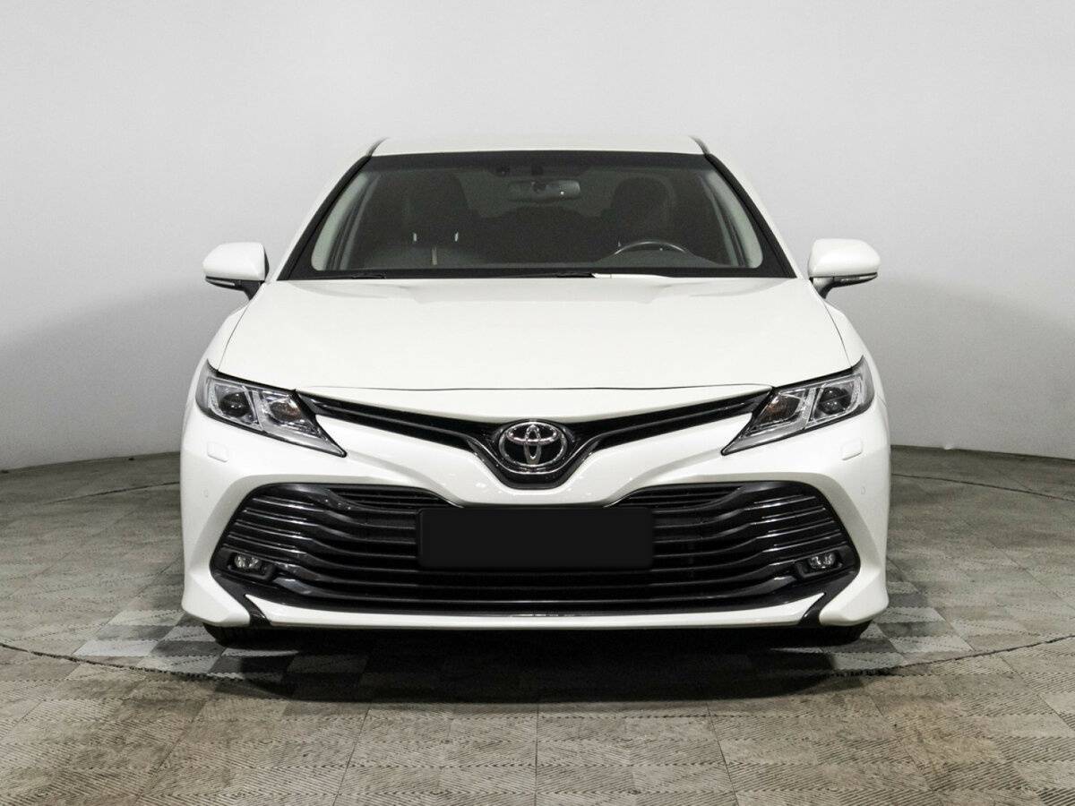 Купить Toyota Camry, 2020, 49 079 км.. Фото: #1