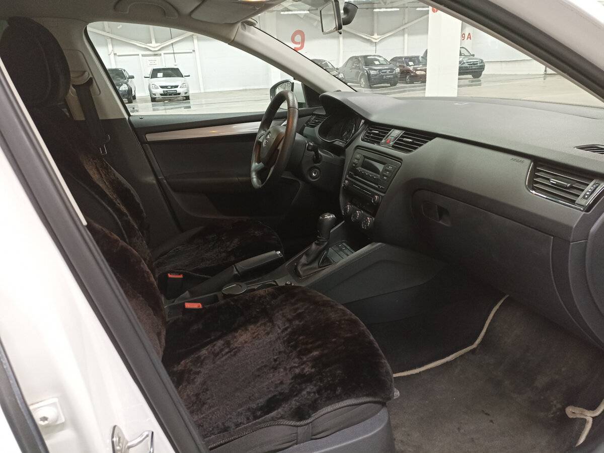 Купить Шкода Октавия, 2013, 145 596 км.. Фото: #10