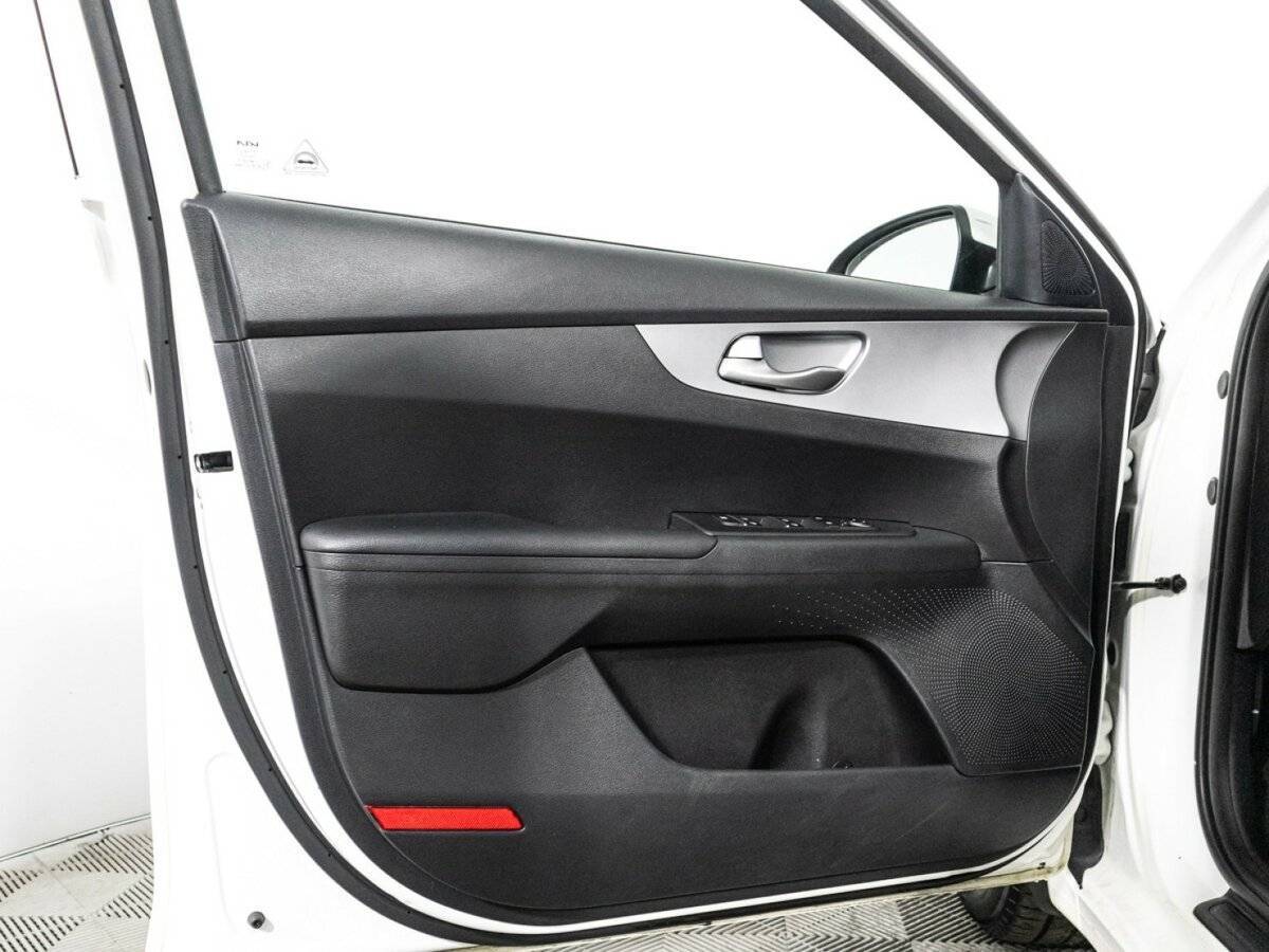 Купить Kia Cerato, 2021, 109 723 км.. Фото: #24