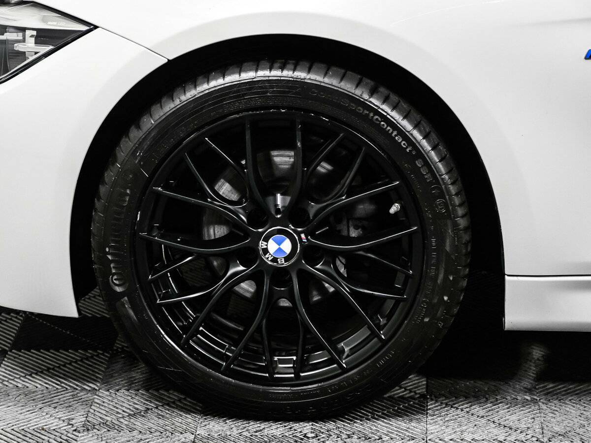 Купить BMW 3 серии, 2018, 76 707 км.. Фото: #16