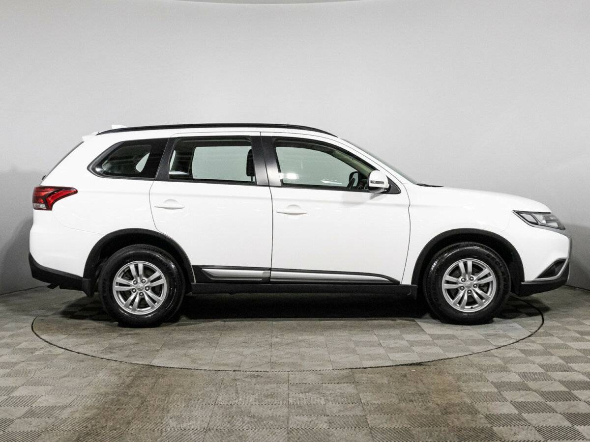 Купить Mitsubishi Outlander, 2022, 52 500 км.. Фото: #3