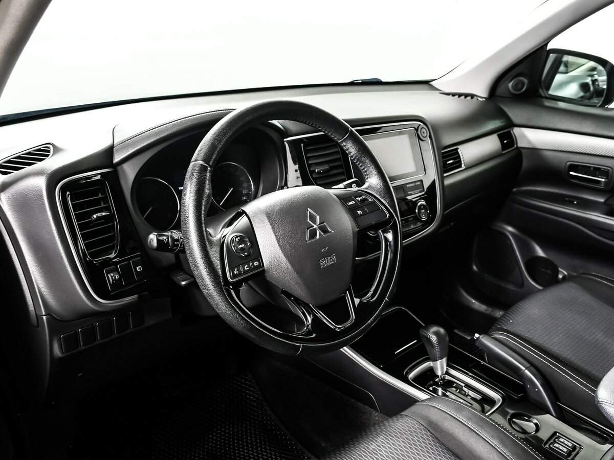 Купить Mitsubishi Outlander, 2018, 88 950 км.. Фото: #12