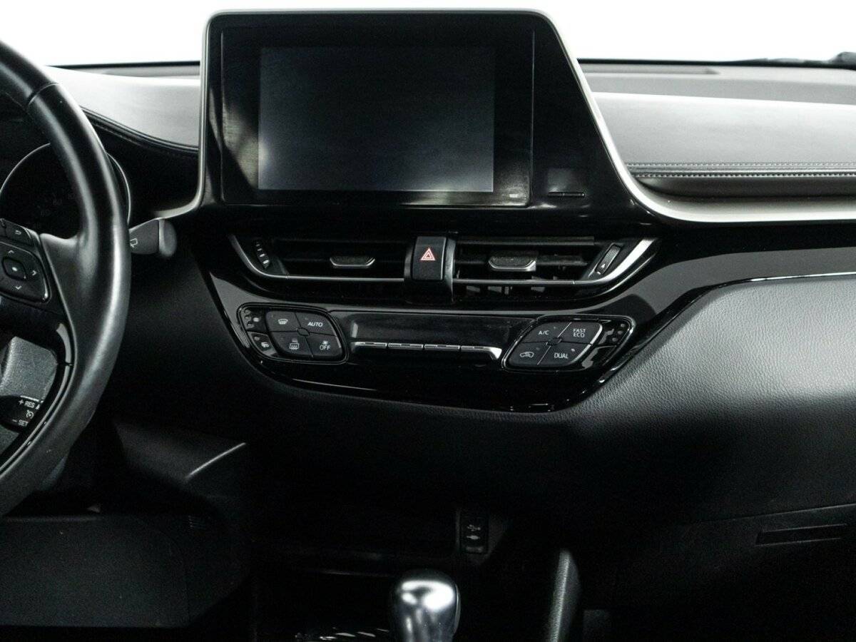 Купить Toyota C-HR, 2019, 78 486 км.. Фото: #13