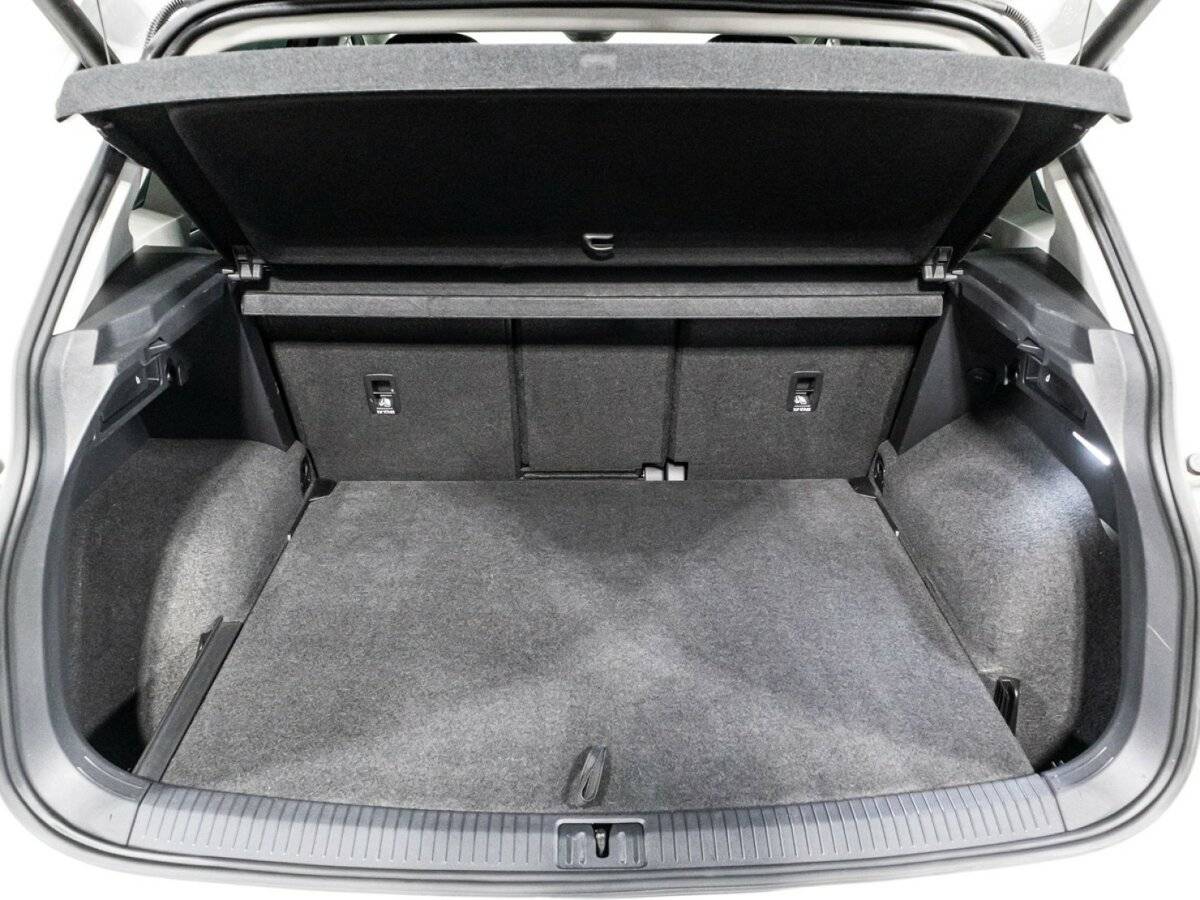 Купить Volkswagen Tiguan, 2019, 112 982 км.. Фото: #13
