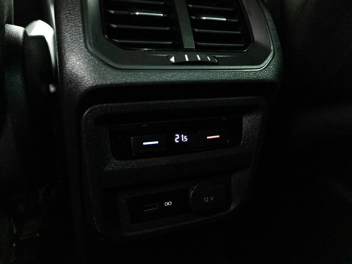 Купить Volkswagen Tiguan, 2019, 112 982 км.. Фото: #20