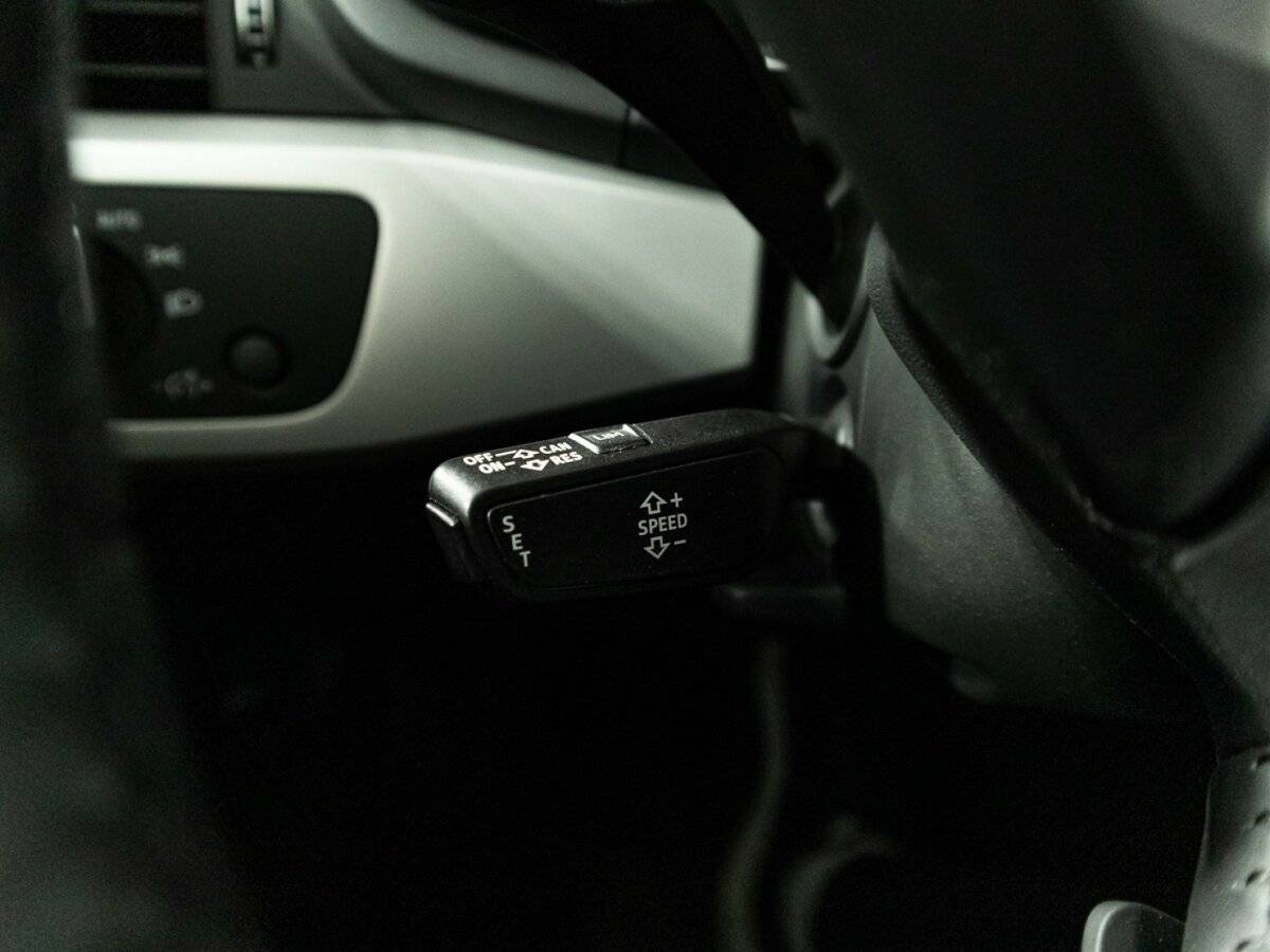 Купить Audi A4, 2019, 50 108 км.. Фото: #21