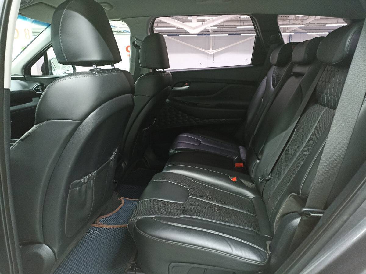 Купить Hyundai Santa Fe, 2019, 178 227 км.. Фото: #11