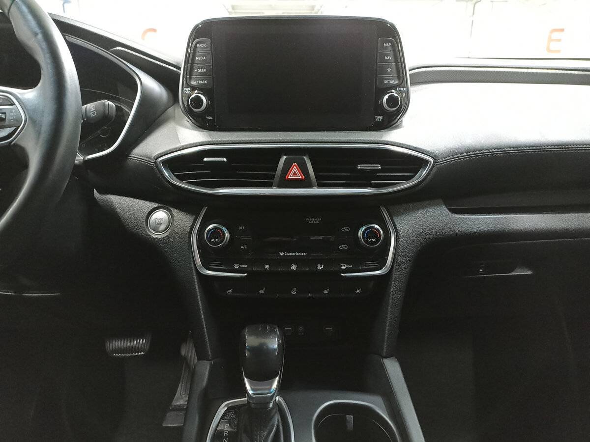 Купить Hyundai Santa Fe, 2019, 178 227 км.. Фото: #14