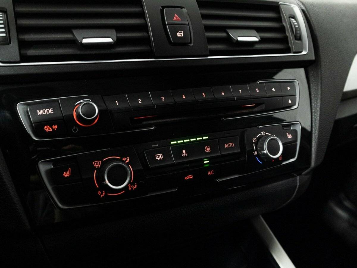 Купить BMW 1 серии, 2017, 85 300 км.. Фото: #16