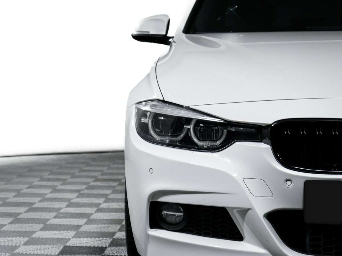 Купить BMW 3 серии, 2018, 83 682 км.. Фото: #16