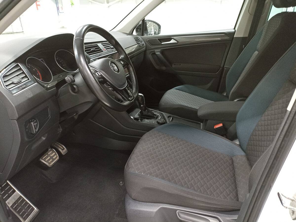 Купить Volkswagen Tiguan, 2019, 123 546 км.. Фото: #15