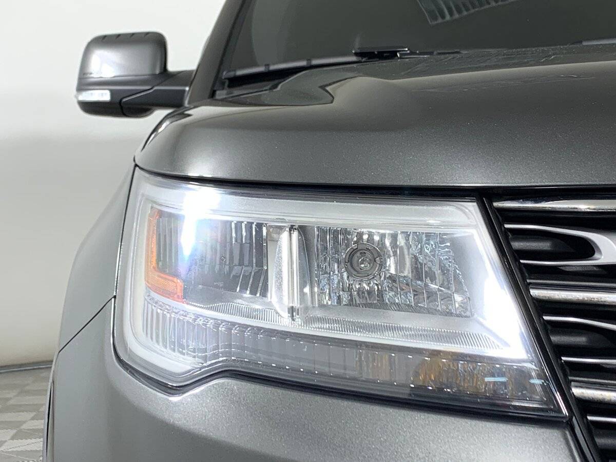 Купить Ford Explorer, 2017, 114 157 км.. Фото: #9