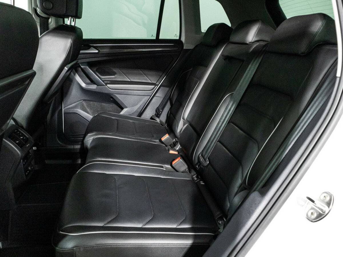 Купить Volkswagen Tiguan, 2020, 80 828 км.. Фото: #9