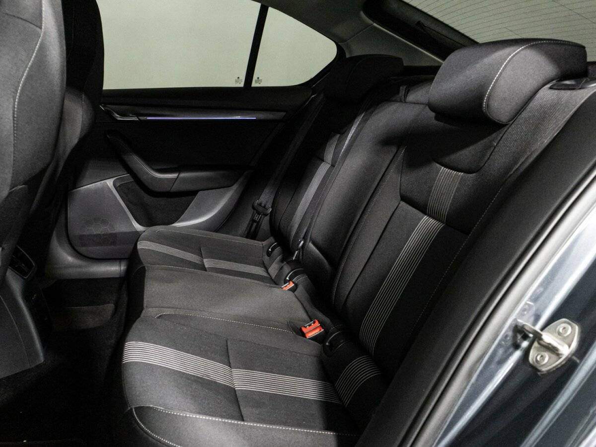 Купить Skoda Octavia, 2018, 138 621 км.. Фото: #9