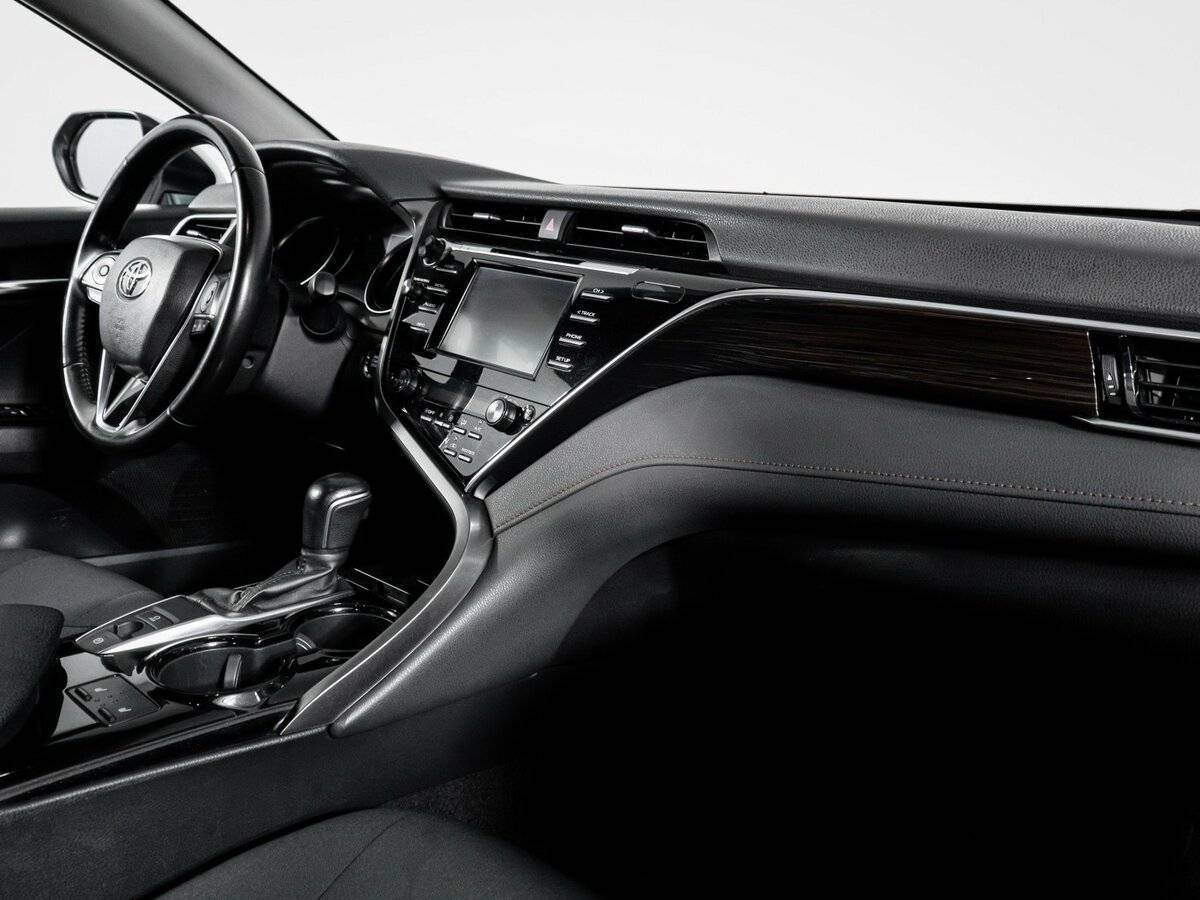 Купить Toyota Camry, 2019, 167 896 км.. Фото: #8