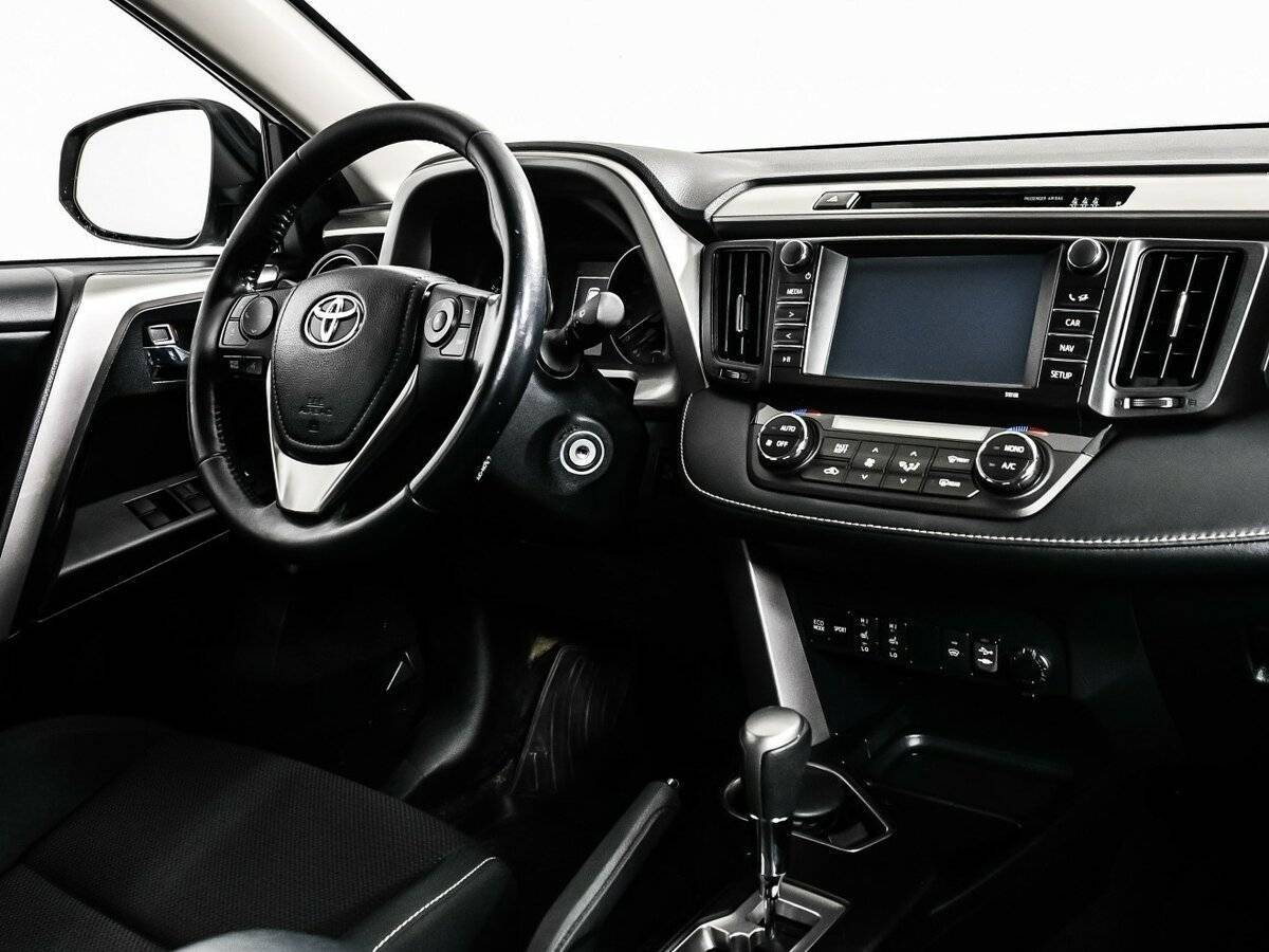 Купить Toyota RAV4, 2017, 118 617 км.. Фото: #8