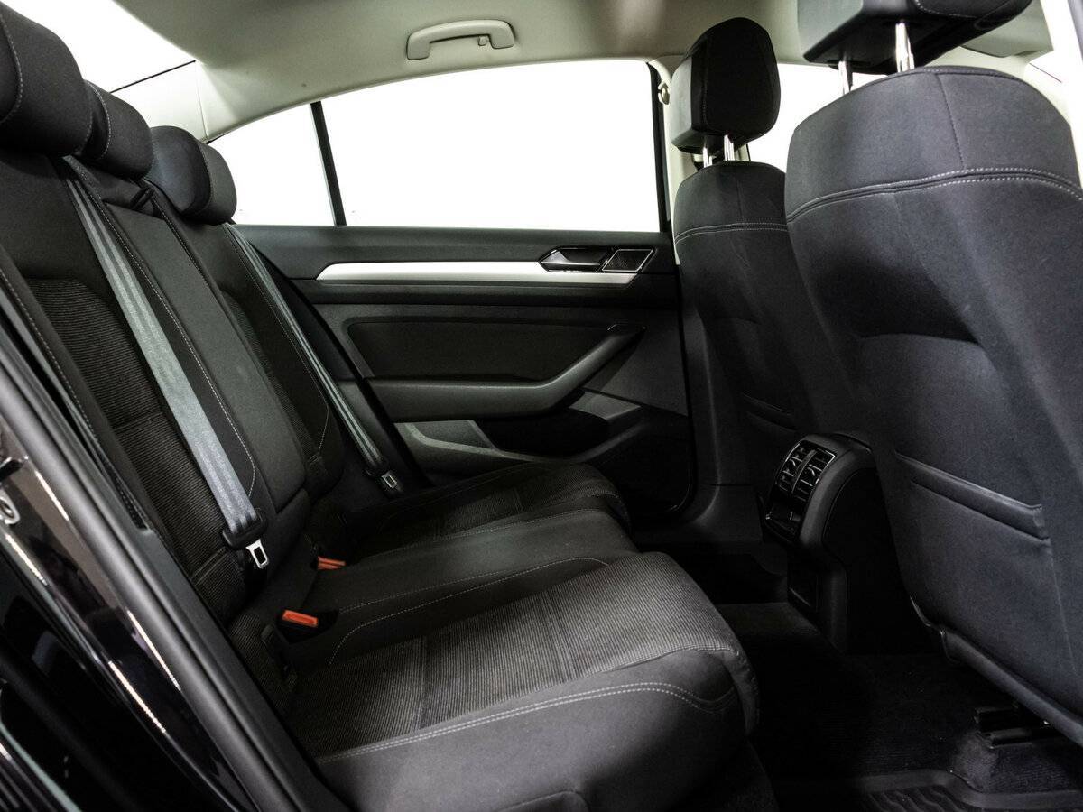 Купить Volkswagen Passat, 2018, 107 332 км.. Фото: #18