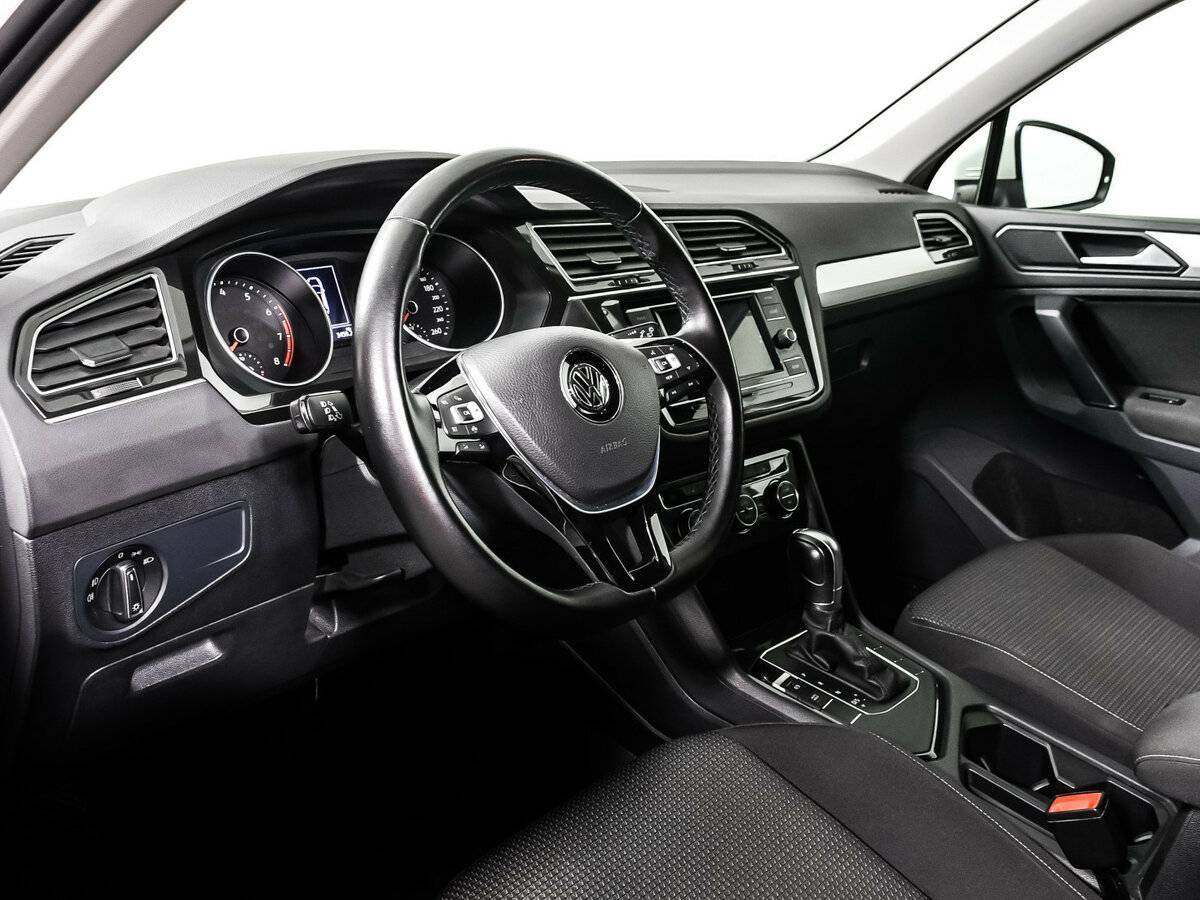 Купить Volkswagen Tiguan, 2018, 103 459 км.. Фото: #11