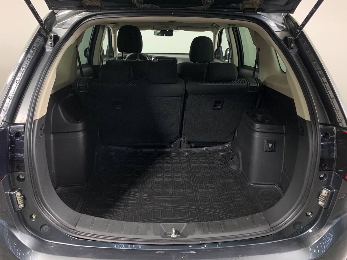 Купить Mitsubishi Outlander, 2019, 74 846 км.. Фото: #18