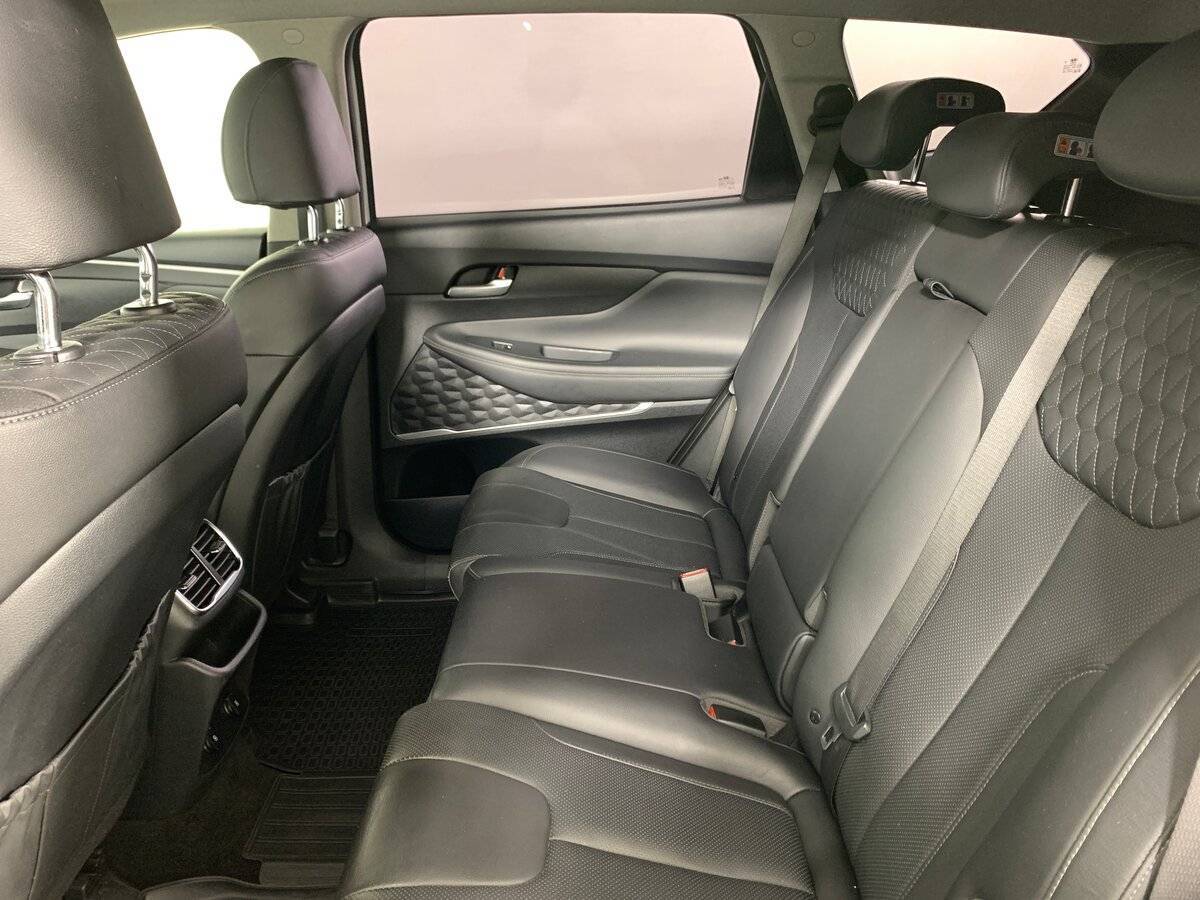 Купить Hyundai Santa Fe, 2019, 59 002 км.. Фото: #17