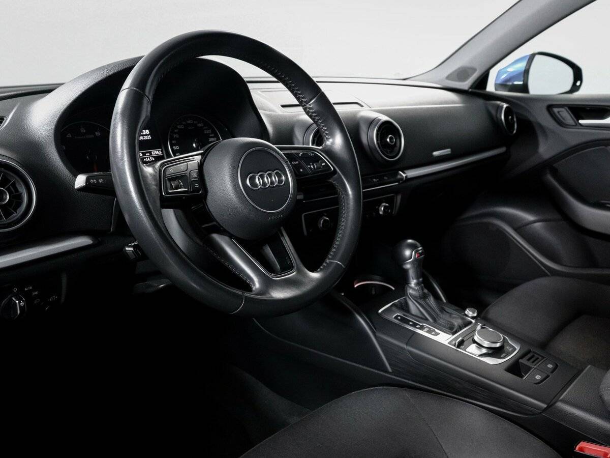 Купить Audi A3, 2018, 88 600 км.. Фото: #13