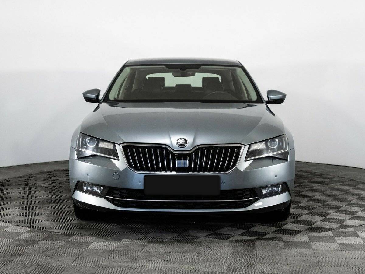 Купить Skoda Superb, 2017, 108 411 км.. Фото: #1