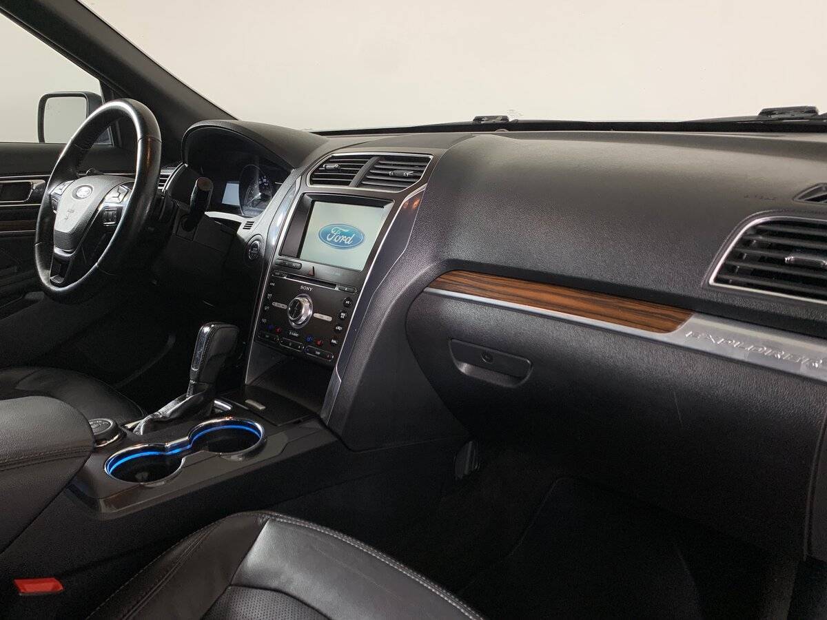 Купить Ford Explorer, 2016, 177 000 км.. Фото: #12