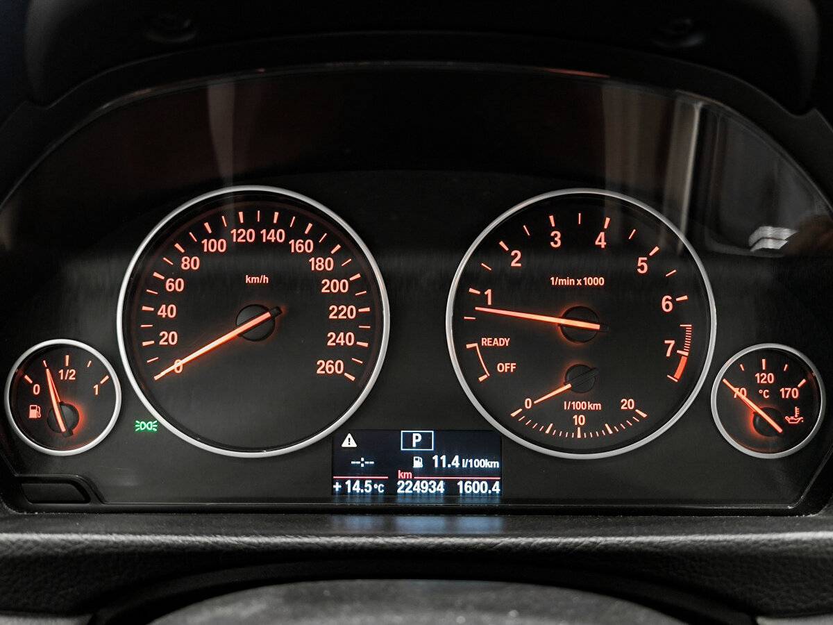 Купить BMW 3 серии, 2013, 225 002 км.. Фото: #12