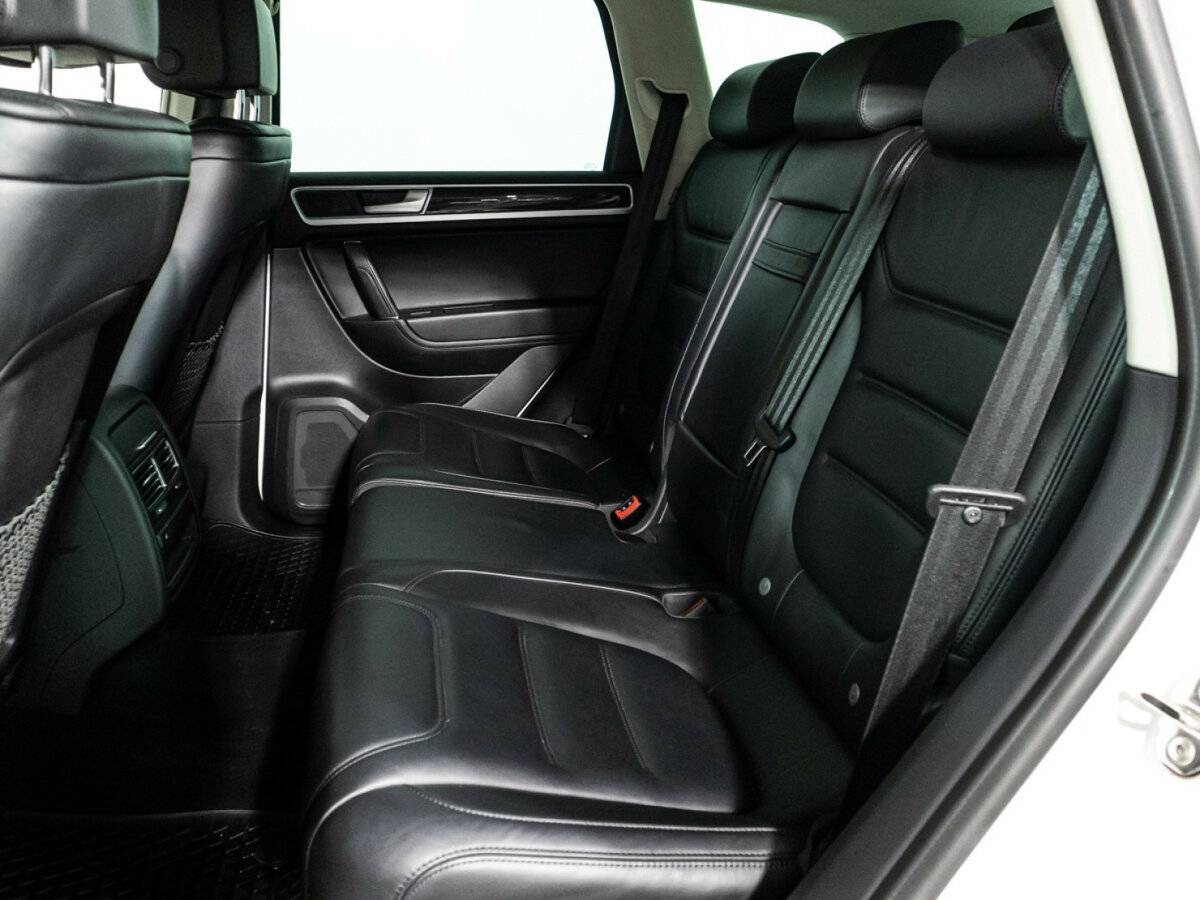 Купить Volkswagen Touareg, 2016, 188 893 км.. Фото: #9