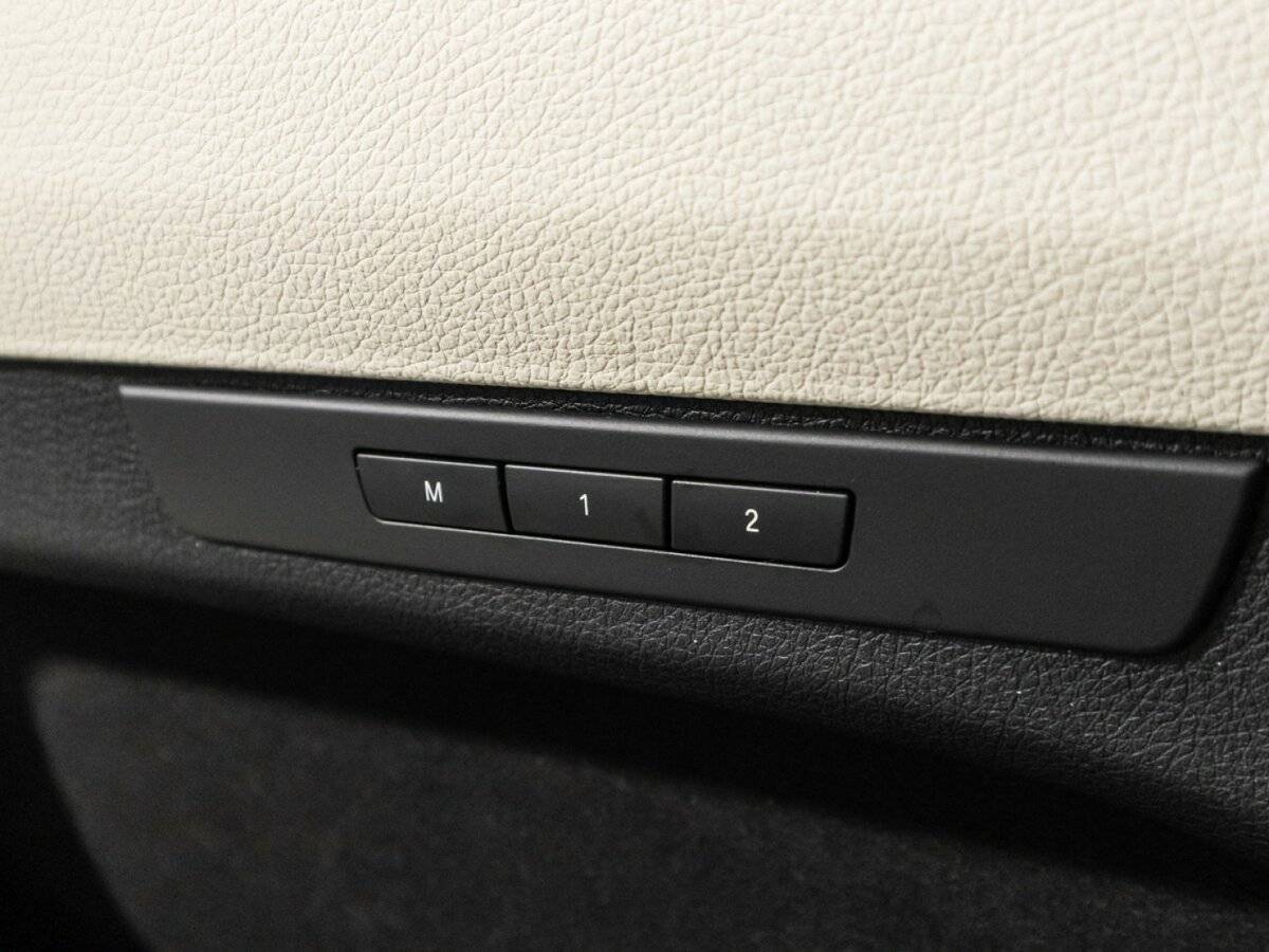 Купить BMW 5 серии, 2014, 231 765 км.. Фото: #17