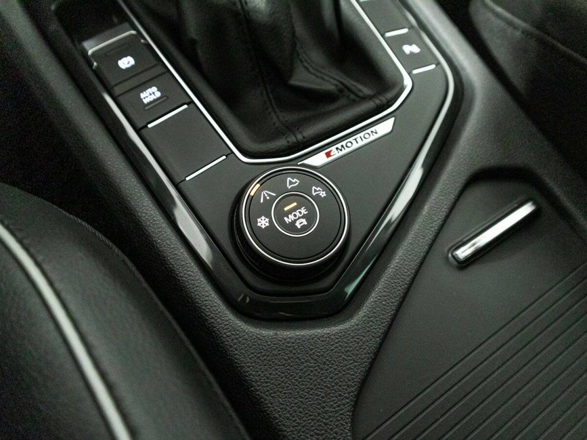 Купить Volkswagen Tiguan, 2021, 60 035 км.. Фото: #20