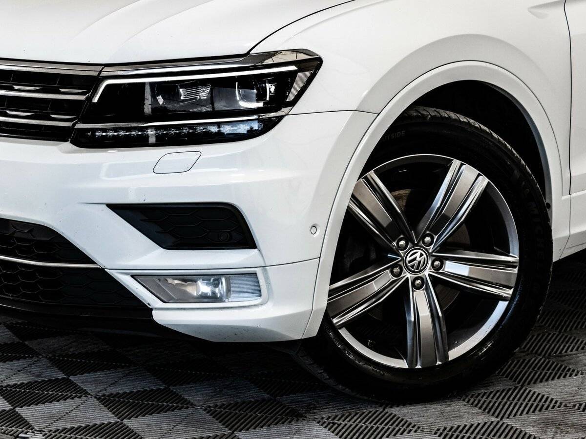 Купить Volkswagen Tiguan, 2017, 214 699 км.. Фото: #2