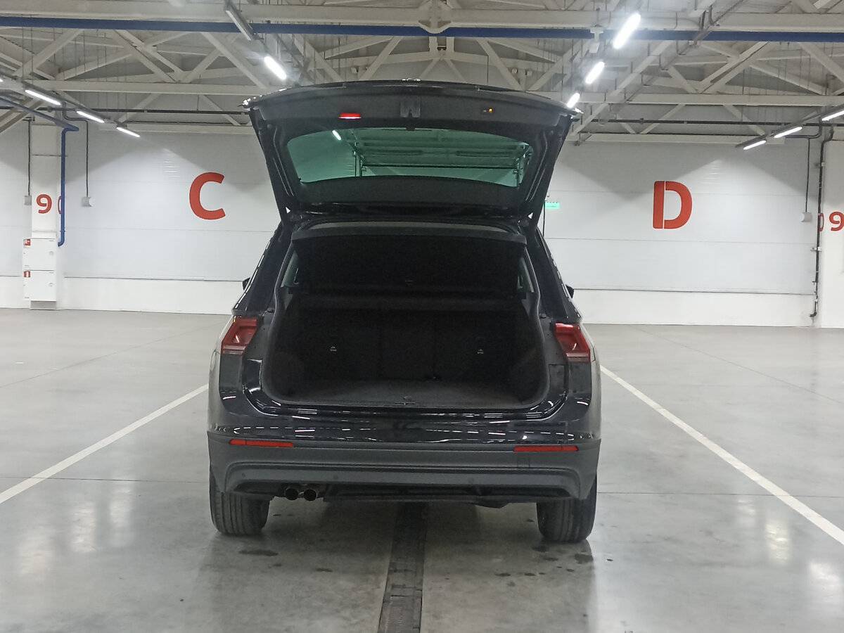 Купить Volkswagen Tiguan, 2019, 83 499 км.. Фото: #9